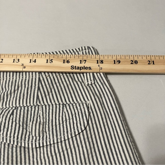 GAP Size 36 Men's Seersucker Shorts - Picture 14 of 15